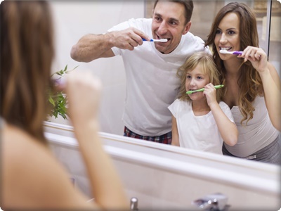Diş Fırçalama Nasıl Olmalı?